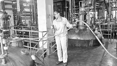 《河北工人报》厂区纪事：小“神”器&nbsp;“大”清洁&nbsp;