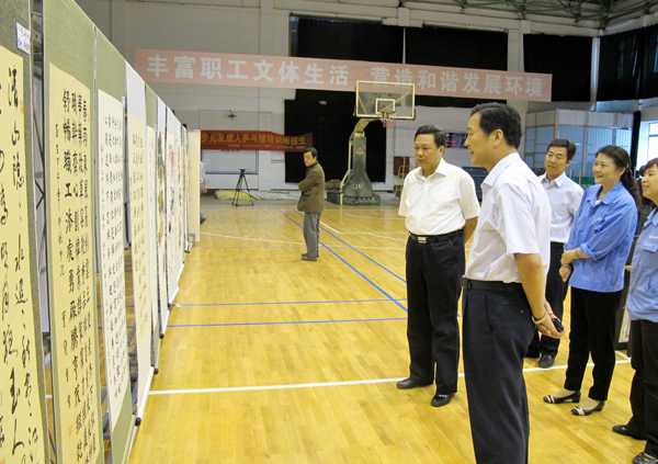 PA视讯举办书画影展&nbsp;职工作品展风貌<br />