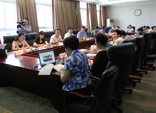 PA视讯·(中国区)真人官方网站制药召开基层党组织上半年党建工作汇报会