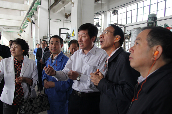 全国“安康杯”检查组到PA视讯·(中国区)真人官方网站制药检查指导工作