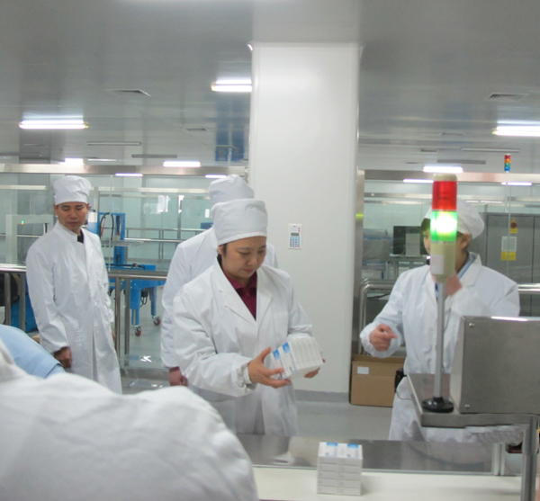 石家庄市政协主席王华清到PA视讯调研