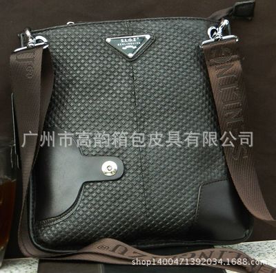 广州高韵箱包皮具工厂现货提供货号Y7066#全真皮男士单肩斜挎包